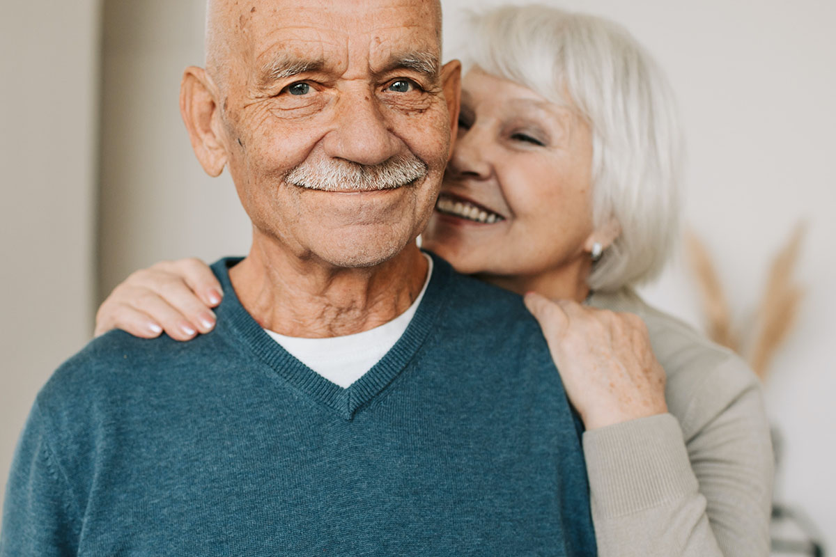 Read more about the article Aprenda como o envelhecimento é diferente para homens e mulheres